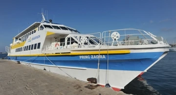 Katamaran 'Princ Zadra'