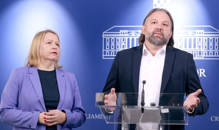 Kristina Ikić Baniček i Tonči Restović