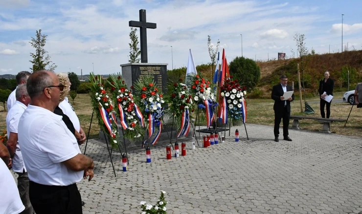 Slavonski Brod: 34. obljetnica pogibije 18 branitelja 105. bjelovarske brigade