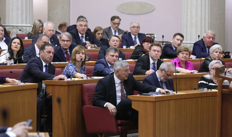 Izglasan zakon o većim pravima potrošača