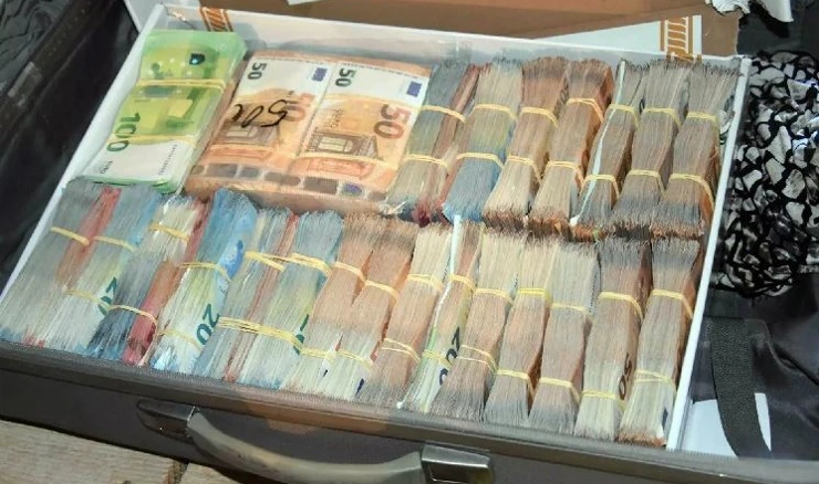 Policijske akcije u Španjolskoj i Srbiji