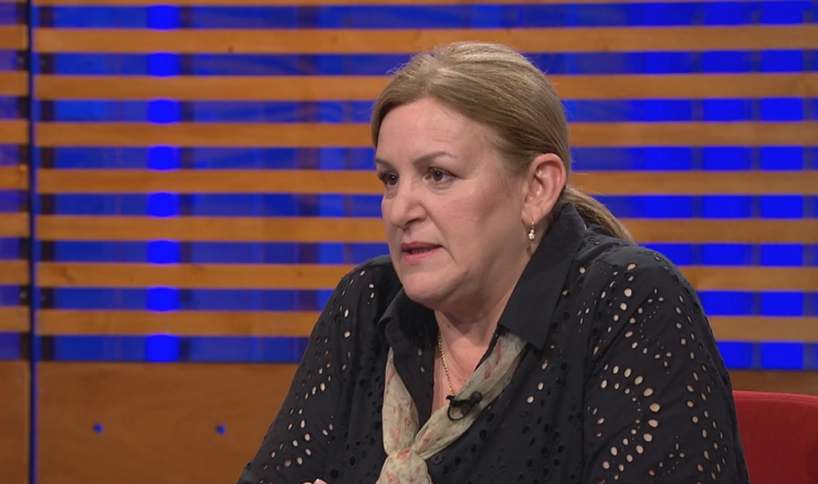 Anđa Novokmet,  glavna medicinska sestra Zavoda za intezivnu medicinu i neuroinfektologiju u Klinici za infektivne bolesti "Dr. Fran Mihaljević"