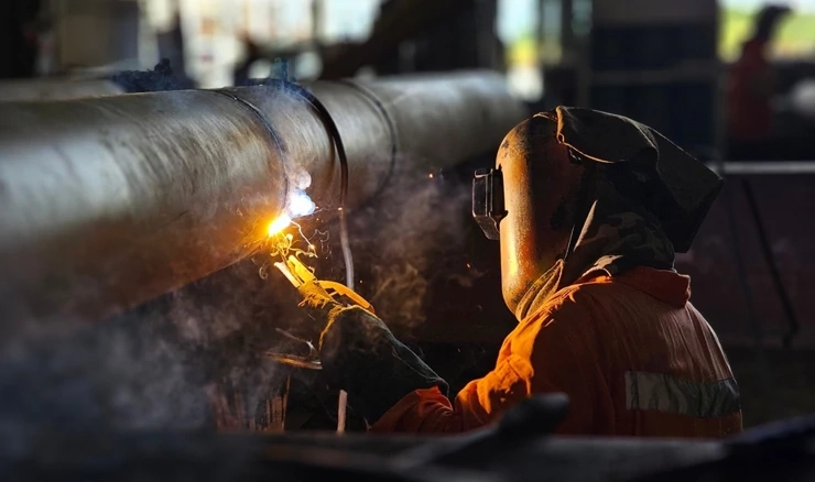 Industrijska proizvodnja bilježi pad u cijeloj prošloj godini,  porast u prosincu