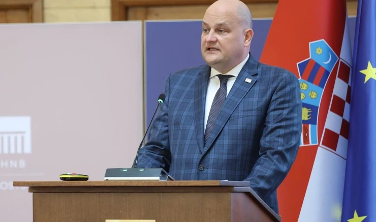 Šušnjar je poručio kako su konstantno dostupni svima koji investiraju u proizvodne kapacitete Hrvatske