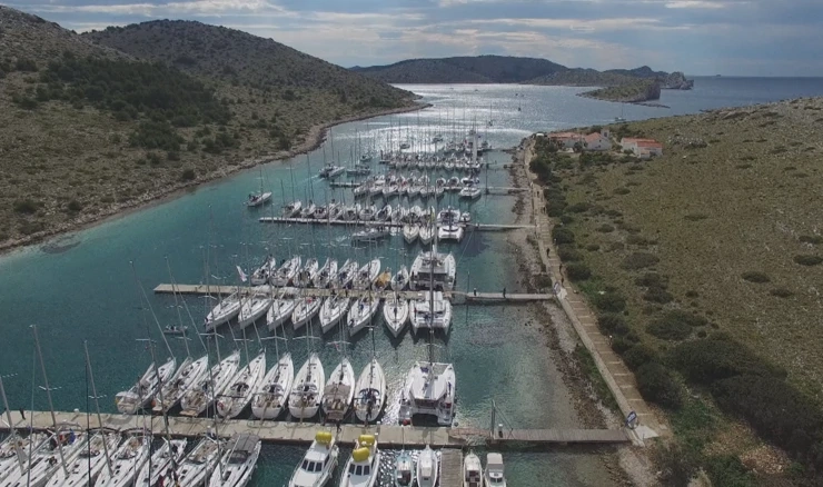 Neizvjesna nautička sezona