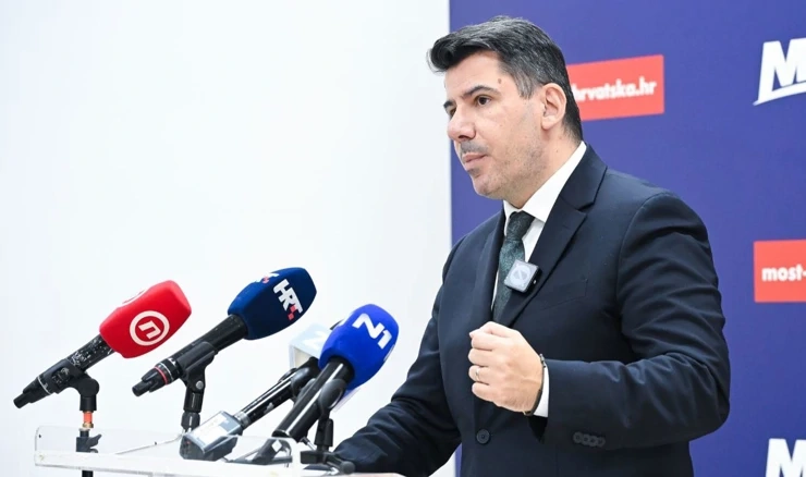 Nikola Grmoja 