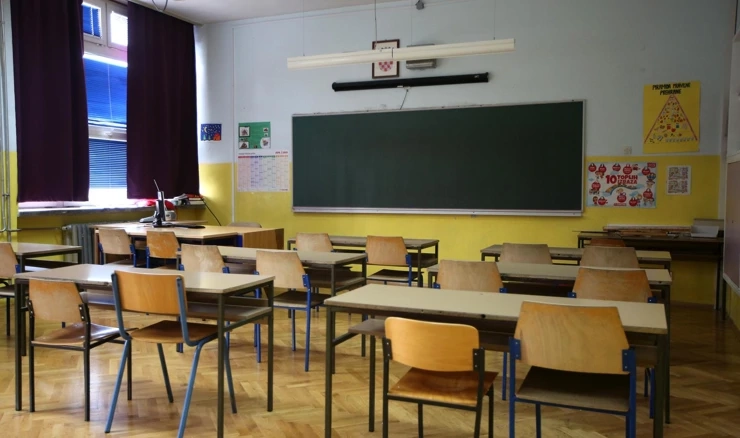 Učitelji odbili novu ponud u Vlade