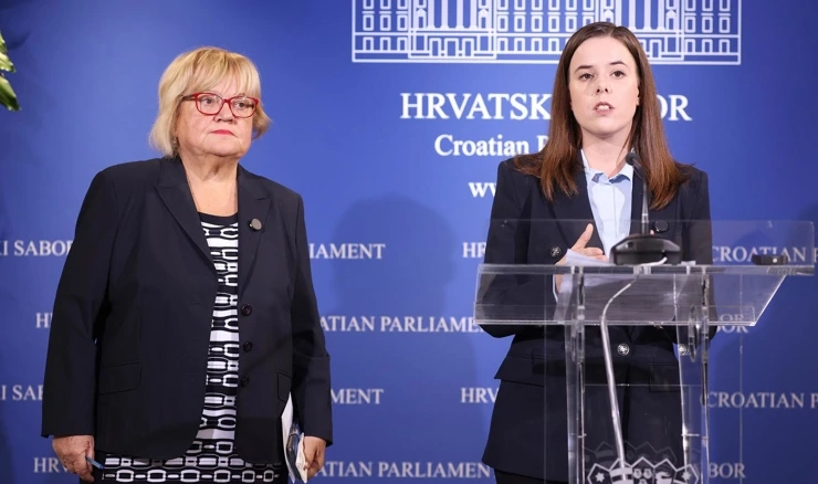 Anka Mrak Taritaš i Marta Ana Cesar 