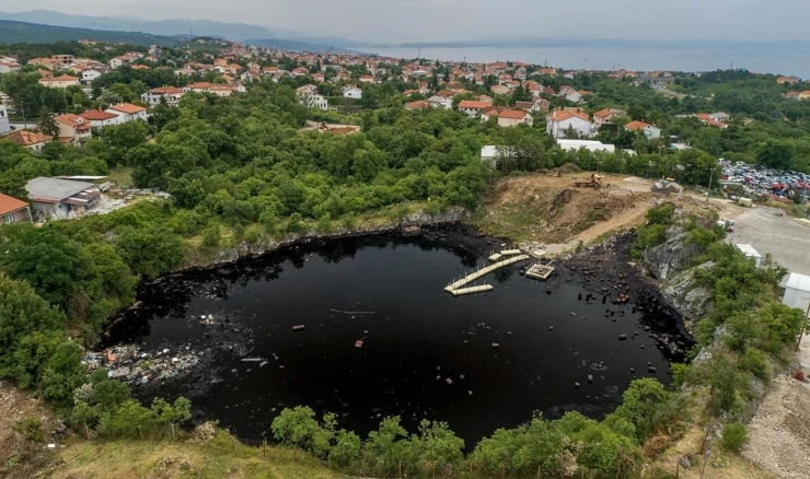 Jama Sovjak