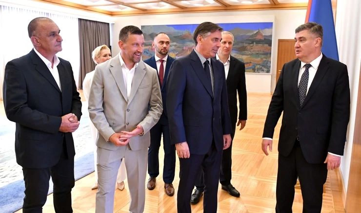 Predsjednik Milanović s izaslanstvom Udruge lađara Neretve