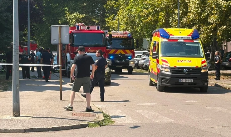 Vatrogasci požar stavili pod nadzor