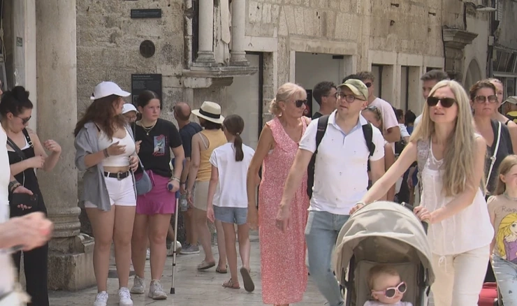 Turisti u Splitu