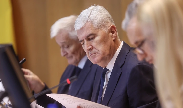 Čelnik Hrvatskog narodnog sabora BiH Dragan Čović 