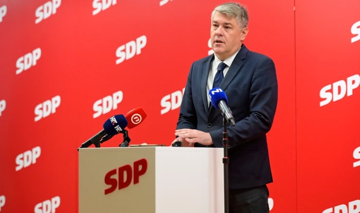 Lalovac je dao potporu SDP-ovu kandidatu za gradonačelnika, nezavisnom Marku Ćosiću