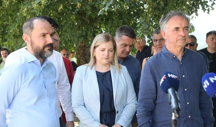 Komemoracija u Strmici