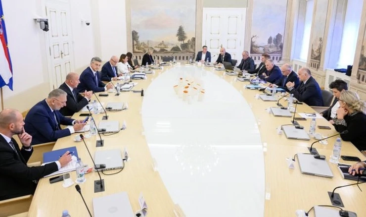 Plenković sa Znanstvenim savjetom