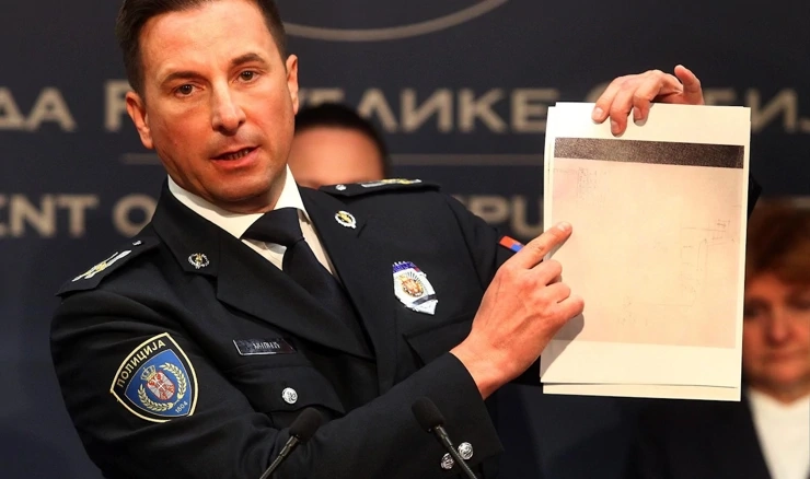 Milić je osumnjičen da je kao načelnik Policijske uprave Beograda počinio više kaznenih djela u cilju prikrivanja teškog ubojstva