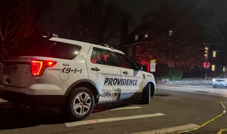 Policijsko vozilo nakon pucnjave na Sveučilištu Brown  