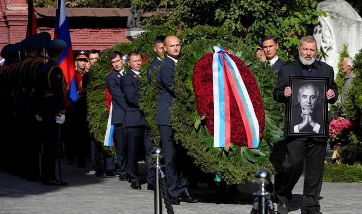 Mihail Gorbačov ispraćen na posljednje počivalište