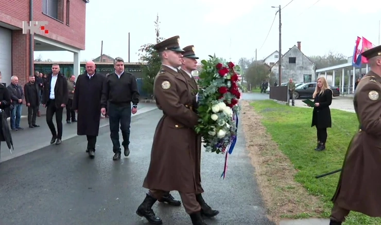Predsjednik Republike Zoran Milanović odao počast