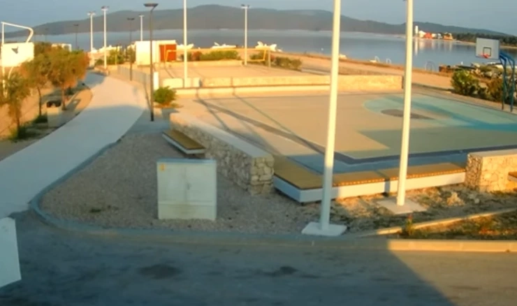 Nadzorna kamera snimila podrhtavanje