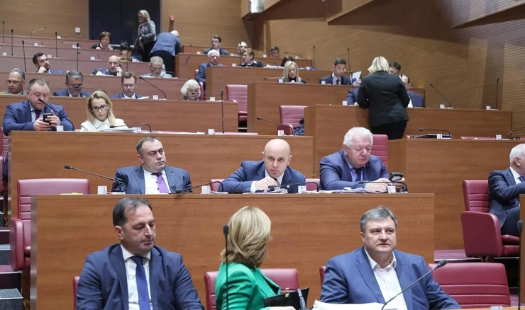 Oporba: Ako je Beroš 'Mali', glavno pitanje je tko je 'Veliki'