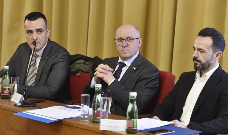 Branko Bačić u posjetu ŠKŽ-u