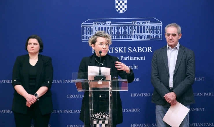 ZLB: Beroš "nereformom" nastavlja devastirati zdravstvo