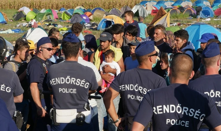 Migracije prema Europi povećavaju se na kopnu i na moru