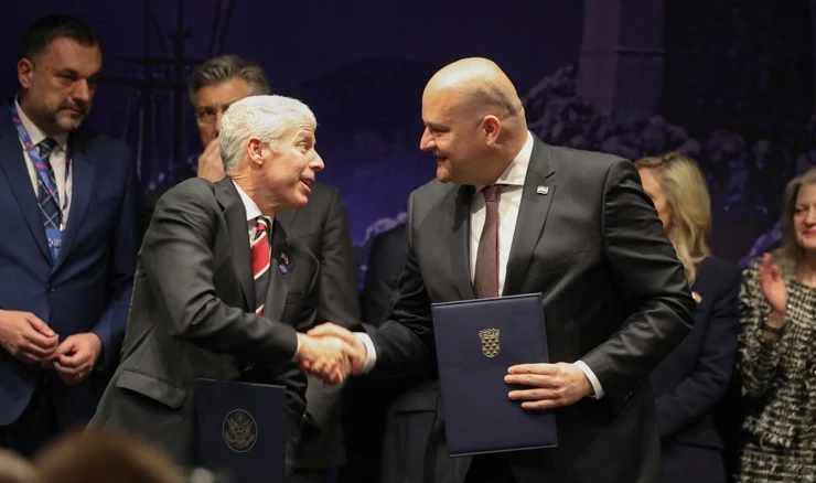 Hrvatska i SAD u Dubrovniku potpisali sporazume "vrijedne milijarde"