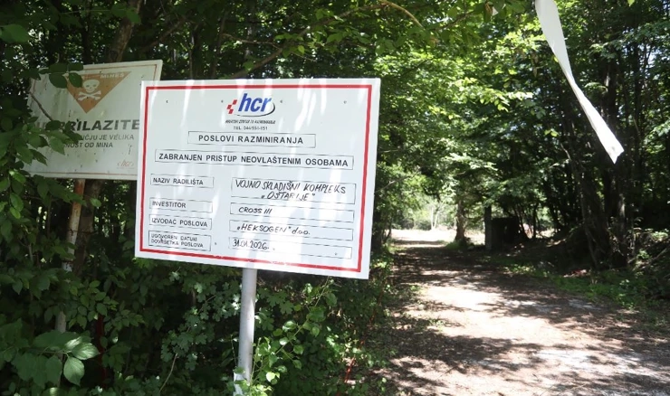 Prostor bivšeg vojnog skladišta u Oštarijama