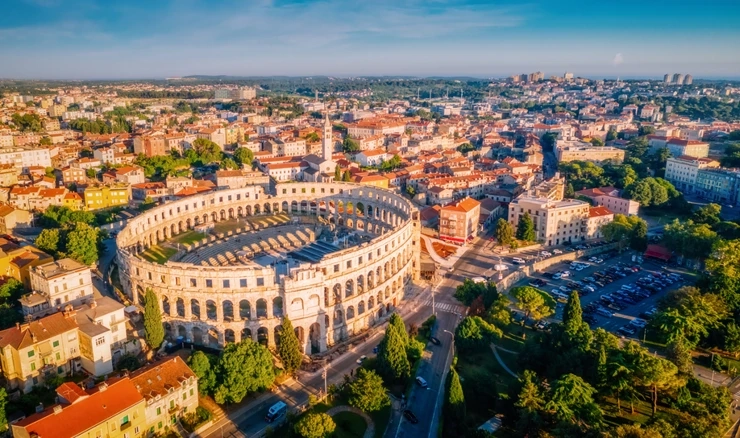 Pula