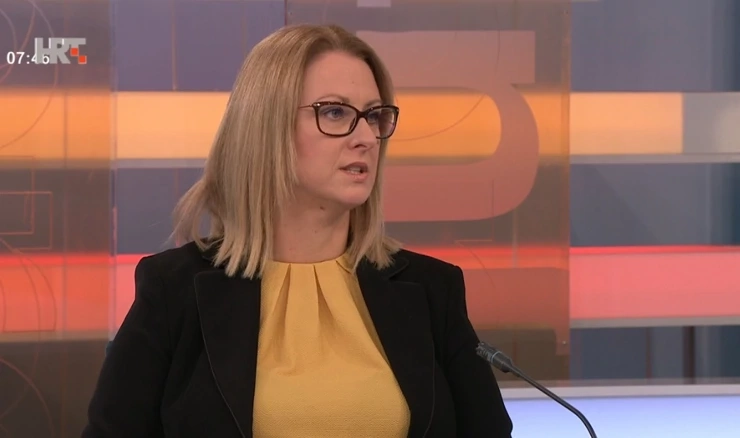 Ana Pisačić, Hrvatska narodna banka