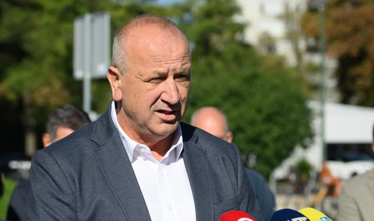  Mumin Hodžić