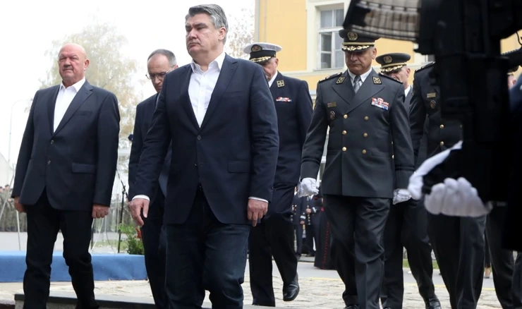 Gospić: Milanović na obilježavanju obljetnice 9. gardijske brigade "Vukovi" i Motorizirane bojne "Vukovi"