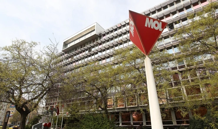 Upravna zgrada MOL Grupe