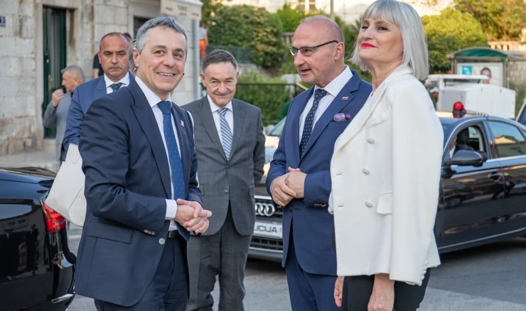 Susret ministra Gordana Grlića Radmana s ministrom vanjskih poslova Švicarske Ignaziom Cassisom  