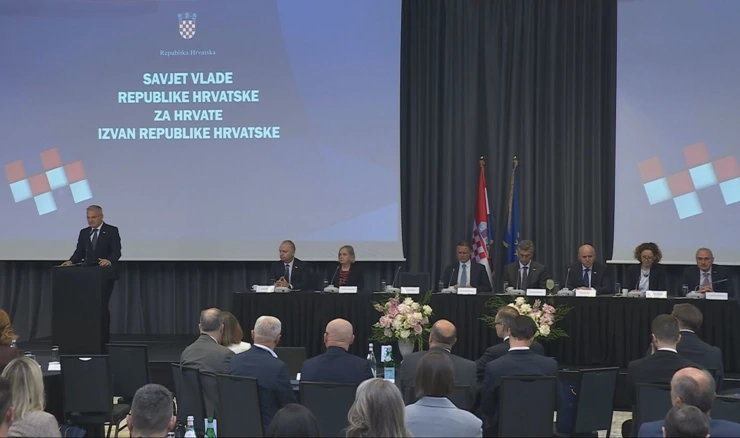 Savjet Vlade za Hrvate izvan RH