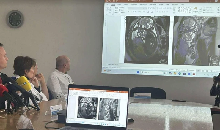 Operacija na bebi staroj tek dva sata