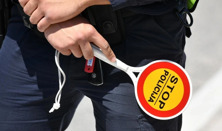 Policija