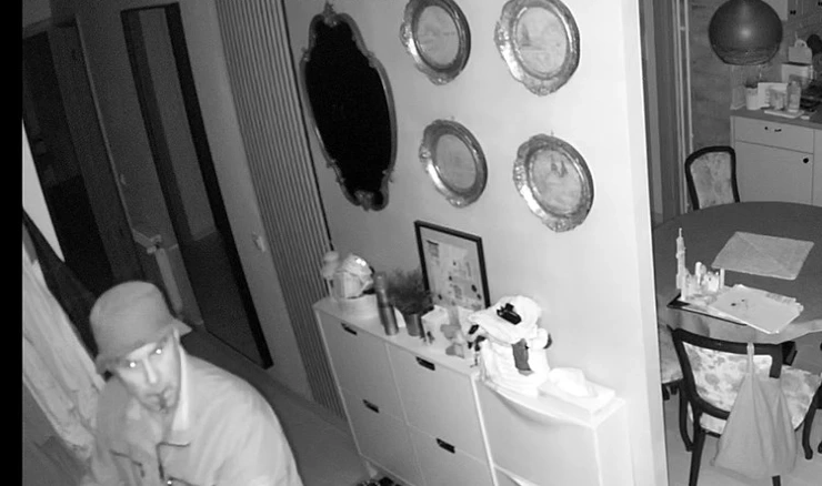 Prepoznajete li osobu s fotografije?