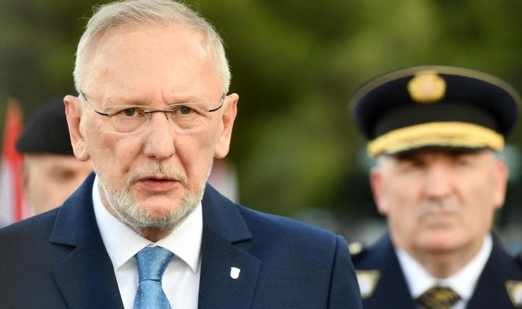 Davor Božinović