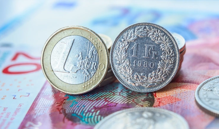"Suci moraju suditi slobodno, bez pritisaka i bez straha od javnih prozivki", kažu bankari