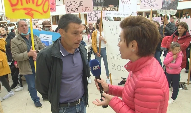 Prosvjed stanovnika Ilovika na Malom Lošinju