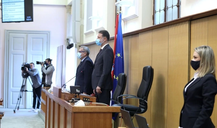 Minuta šutnje za Milana Bandića u Saboru