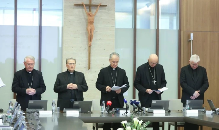 Hrvatska biskupska konferencija, arhivska fotografija