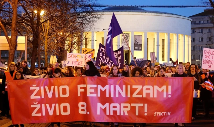 Noćni marš/Arhiva