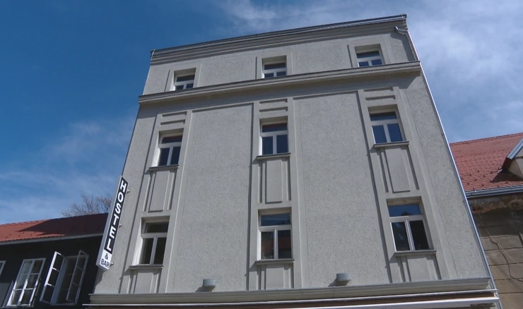 Unajmljen hostel za izbjeglice
