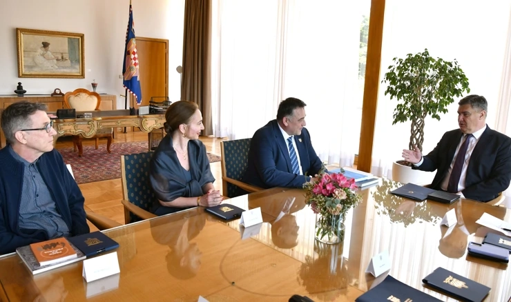 Predsjednik Milanović s izaslanstvom Hrvatske bratovštine "Bokeljska mornarica 809" Zagreb 