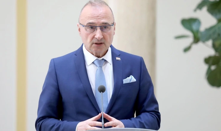 Gordan Grlić Radman